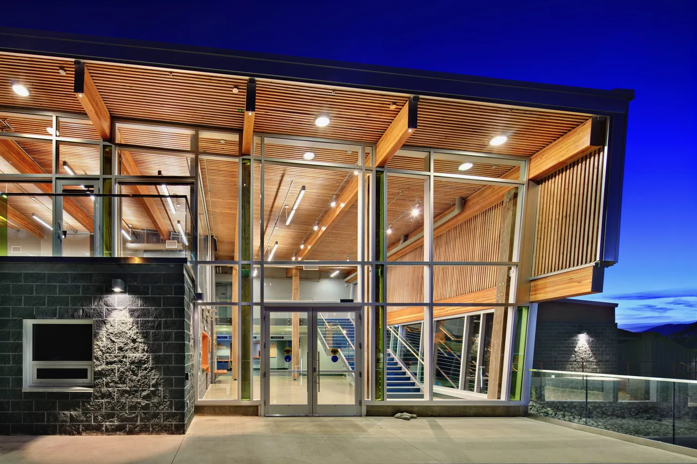 Cowichan Lake Sports Arena in Cowichan Valley, photo 19
