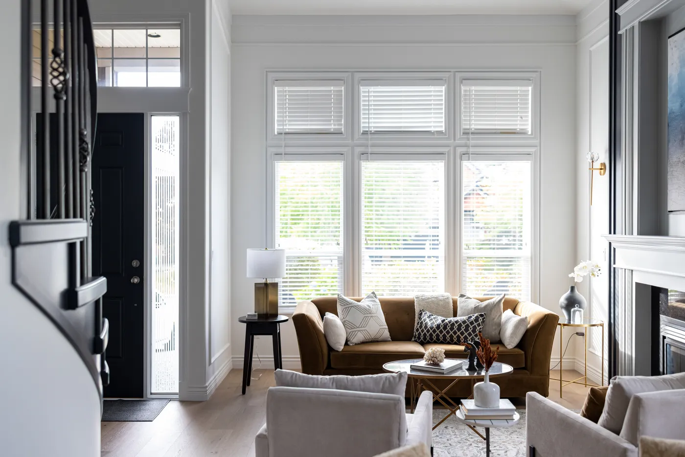 Parisian Elements in Surrey, photo 77
