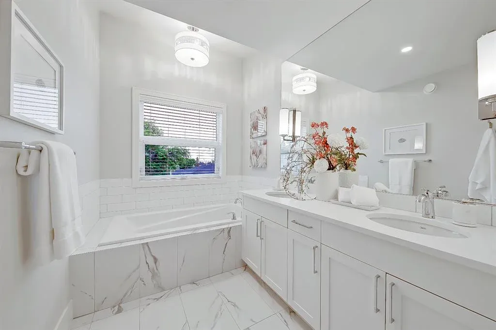 Richmond 4-Townhomes in Calgary, photo 5
